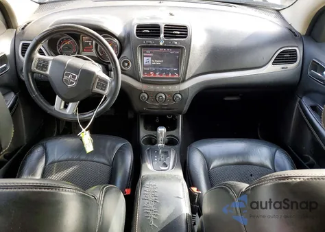 2017 Dodge Journey Crossroad z USA, uszkodzony, nr VIN 3C4PDCGG9HT532997